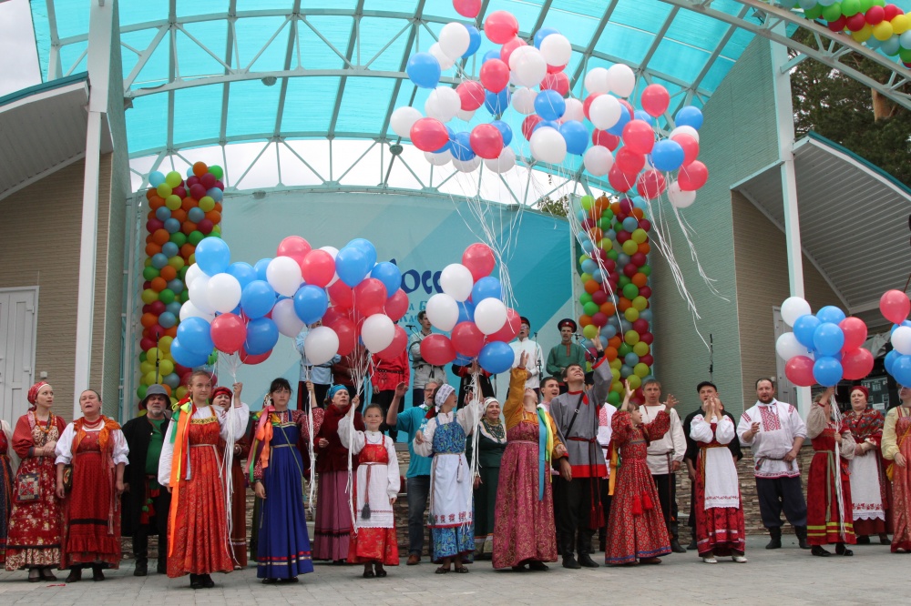 В Алтайском крае пройдет межрегиональный фестиваль традиционной культуры «День России на Бирюзовой Катуни»